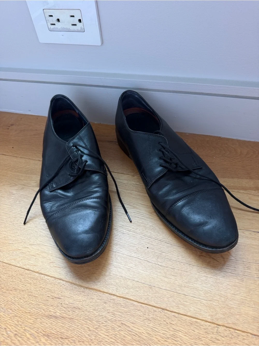 Cole Haan Black Leather Derby Dress Shoes